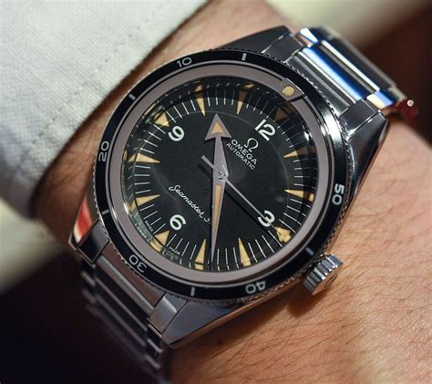 omega seamaster 1957 vintage.